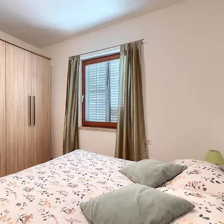 Holiday home Comfortable House With Private Swimming Pool
