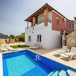 度假居 House In Iki I With Pool And Gym *