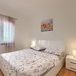House In Iki I With Pool And Gym 度假居 普拉